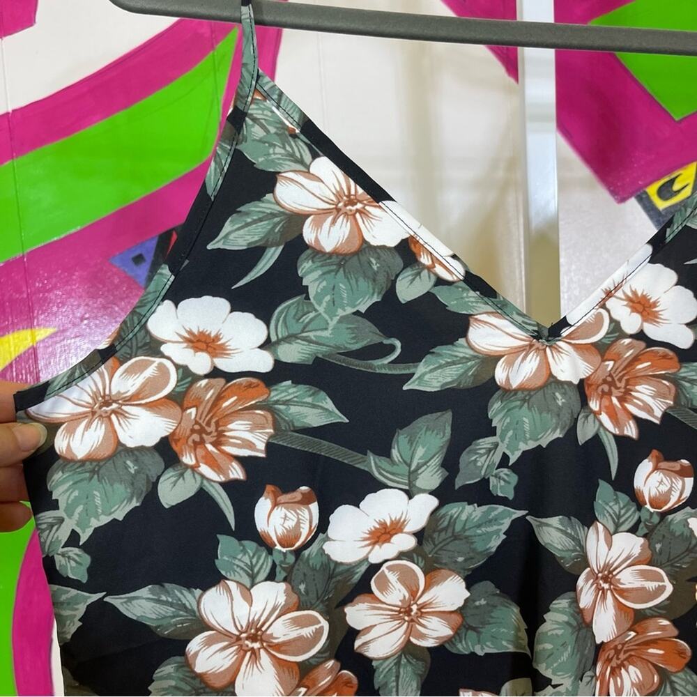 NWT SHEIN Vacay, Floral Silky Mini Dress Spaghetti Strap. Size Large - Picture 2 of 6